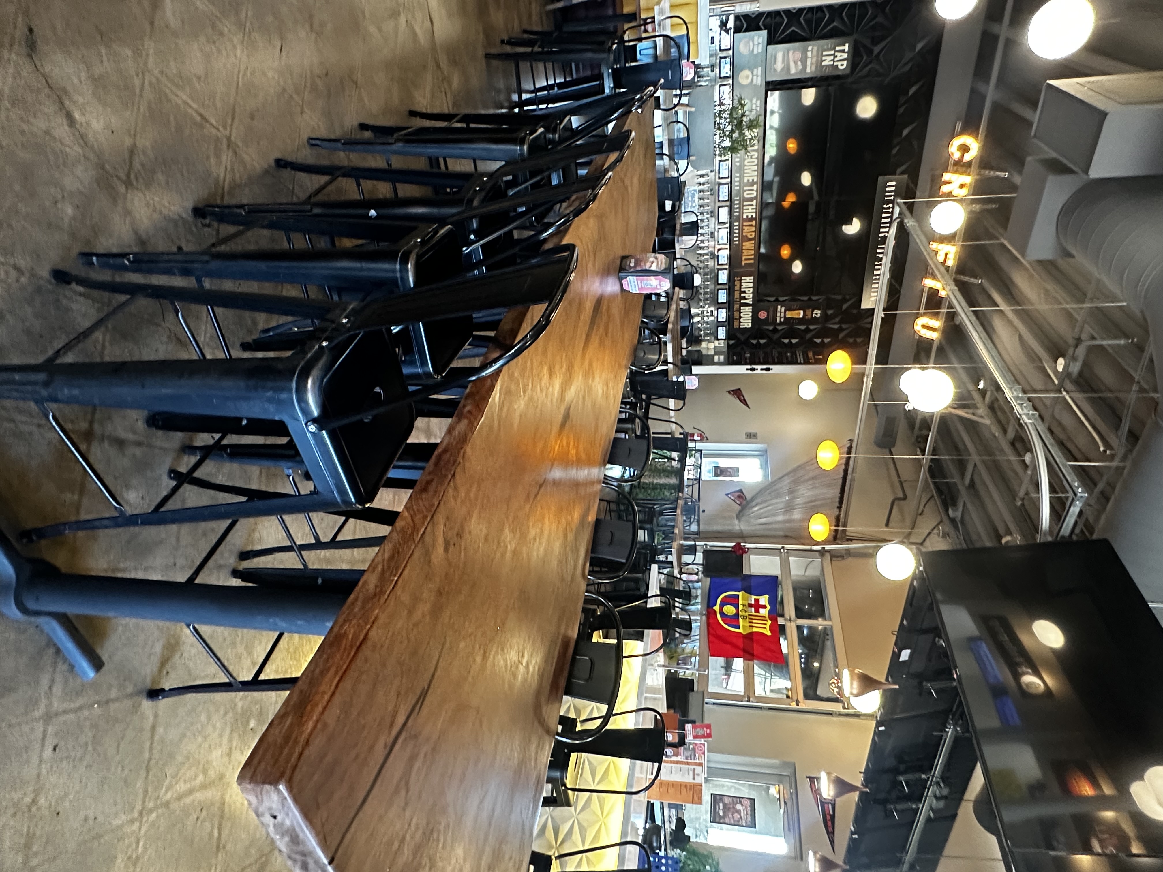 Frida Main Dining — Overview